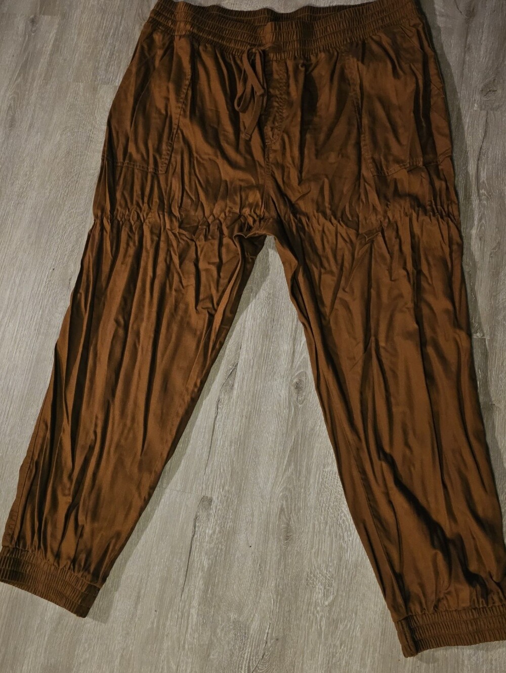 Relaxed Fit Women’s Drawstring Jogger Pants - Brown